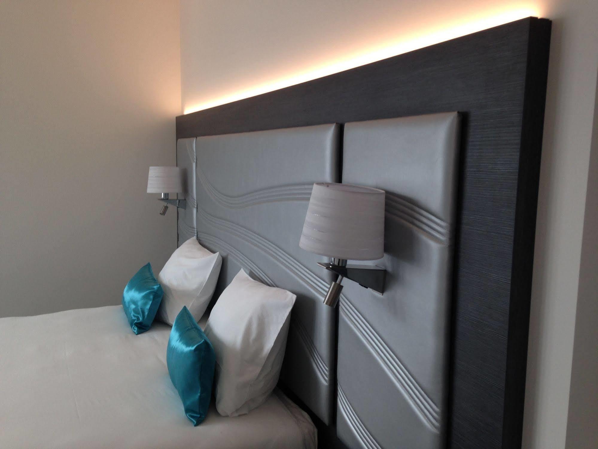 Hotel Chantiers 3*